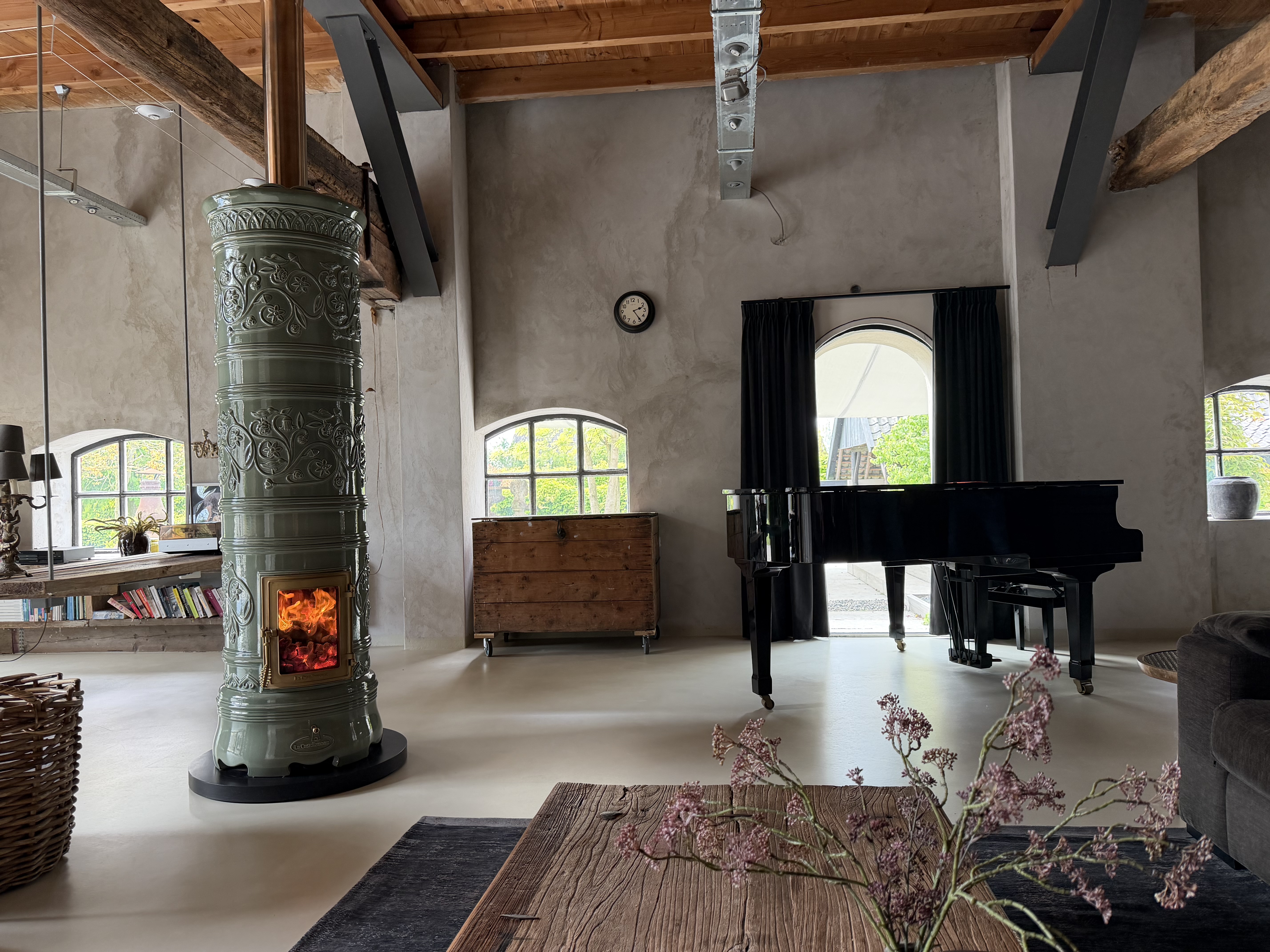 Foto Italiaans vuur in een woonboerderij FotoItaliaans vuur in een woonboerderij